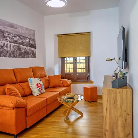 Centro Azahar Ii 아파트
