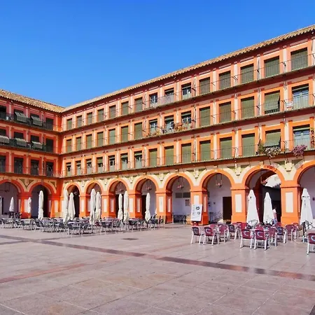 Centro Azahar Ii * Kordoba